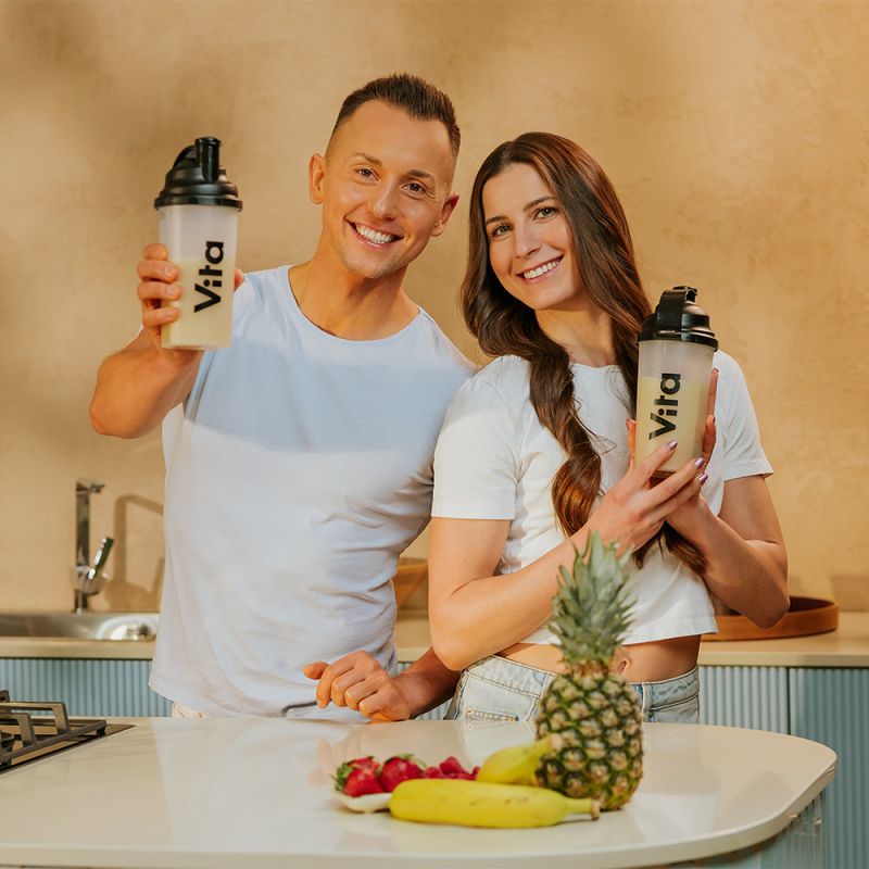VITA SHAKE Ananas 600 g + Shaker GRATIS – Koktajl Białkowo-Witaminowy